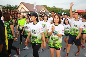 BIB: 0538
                            <button type="button" onclick="openModal(3530930)" class="btn btn-primary btn-sm float-right btn-popup" data-toggle="modal" data-target=".modal-high-quality">
                        <i class="fas fa-shopping-cart"></i> Add to Cart
                    </button>
                                            <button type="button" onclick="isThisMe(3530930, true)" class="btn btn-success btn-sm float-right btn-popup btn-isme hidden" data-toggle="tooltip" data-placement="bottom" title="นี่คือรูปของคุณใช่ไหม คลิกที่นี่เพื่อเอาเข้าอัลบั้ม">
                        <i class="fas fa-plus"></i> Add to album
                    </button>
                    <button type="button" onclick="isThisMe(3530930, false)" class="btn btn-warning btn-sm float-right btn-popup btn-isnotme hidden">
                        <i class="fas fa-ban"></i> Remove from album
                    </button>